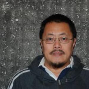 Xun Liu